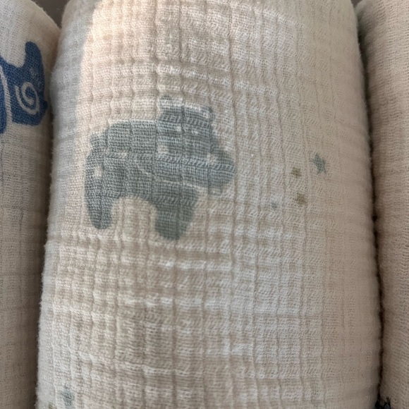 Lot of 4 Aden + Anais  Cotton Swaddling Blankets Baby Swaddle Monkey Hippo Logo - Picture 6 of 7